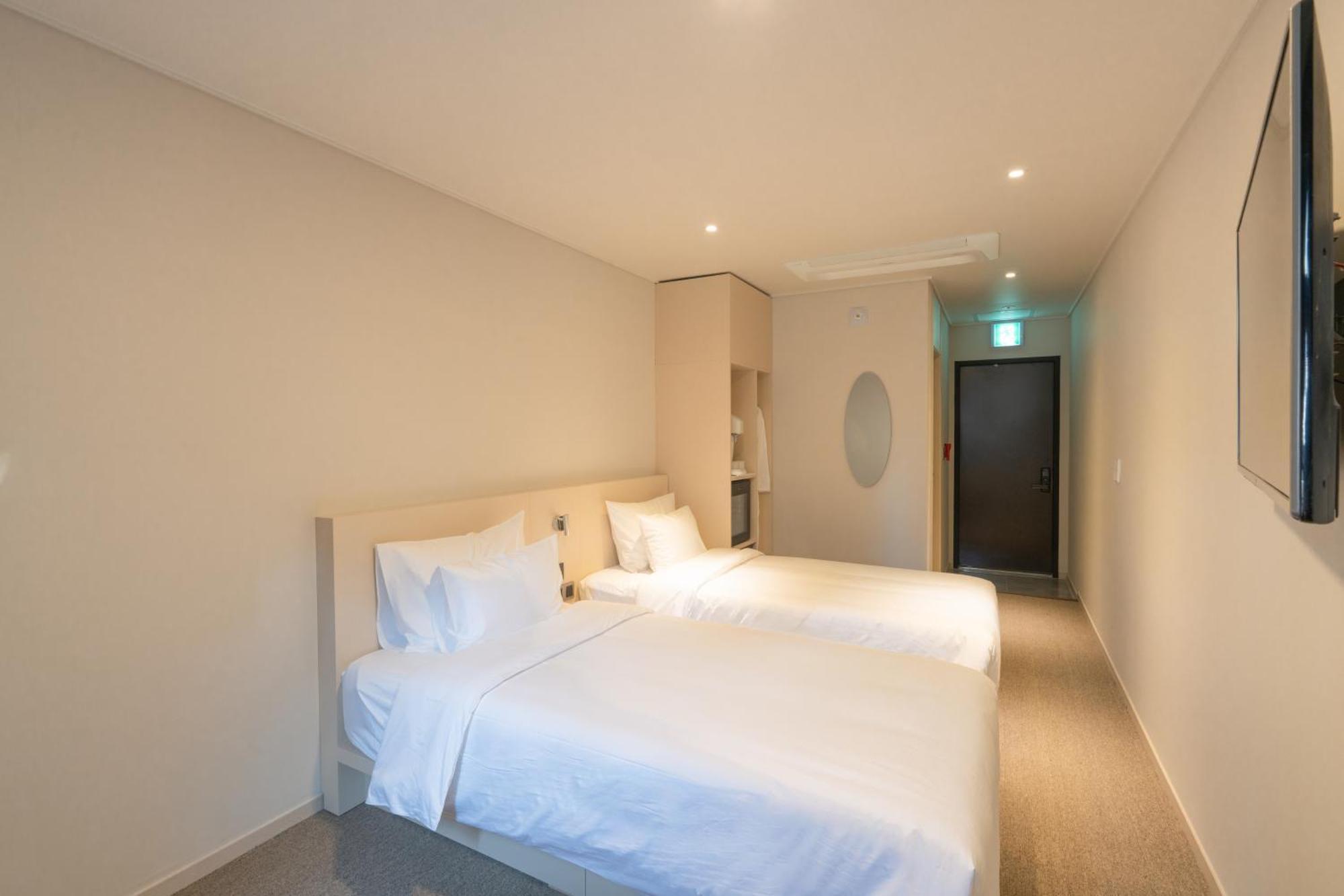 Hotel Myeongdongjang โซล ภายนอก รูปภาพ